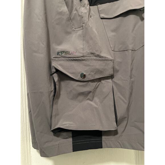 Men's Hiking Cargo Shorts Dark Grey and Black NWT Size L - Picture 7 of 13